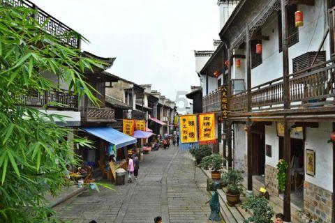 【神农架首届网评大赛76】东湖评论:让绿色成为神农架高质量发展的鲜明底色